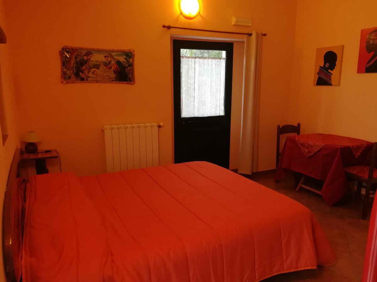 B&B Arcobaleno Cefalù Exteriör bild